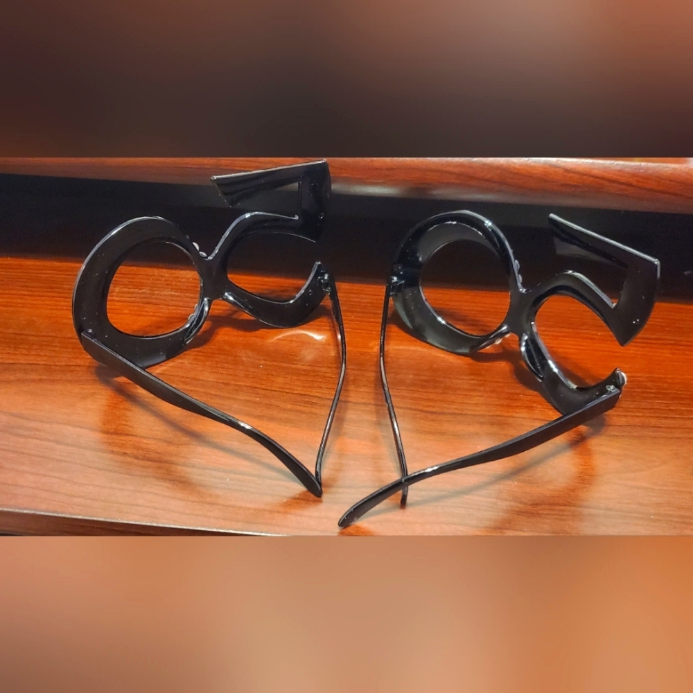 🎉 50th Birthday Rhinestone Glasses Set of 2 Party Photo Booth Props 🎉 - Picture 5 of 7